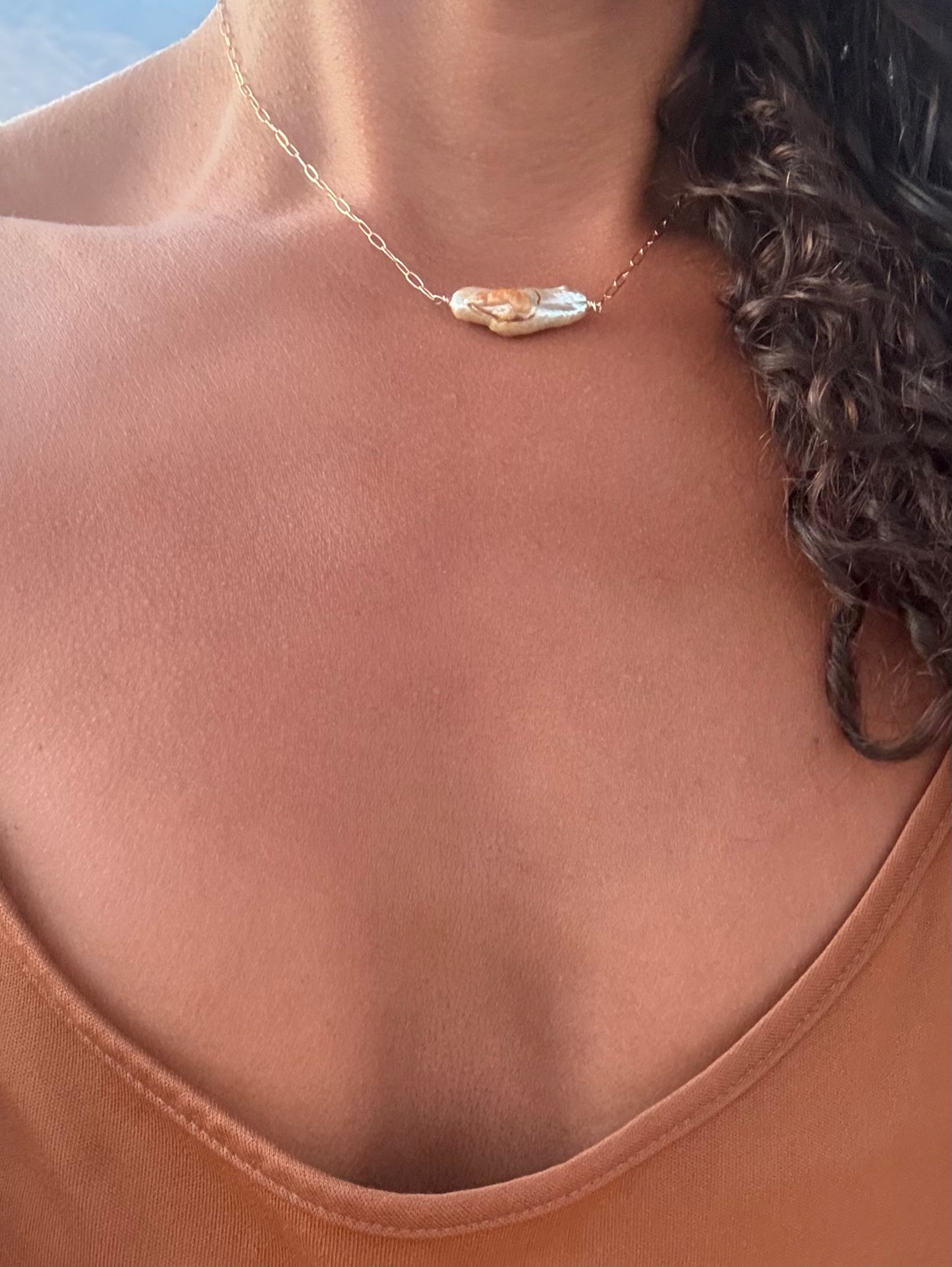 Balance Pearl Necklace