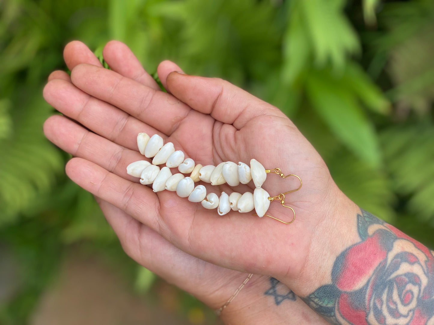 Earrings•Cowrie Ikaika•Medium