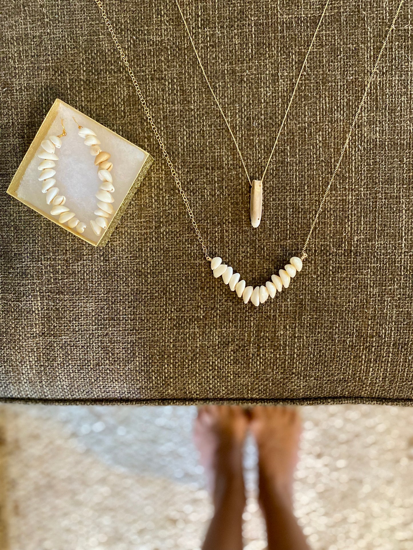 Necklace•Cowrie Shell•V-Shaped